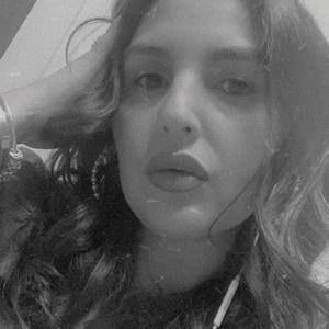 Meet your Posher, Mariane